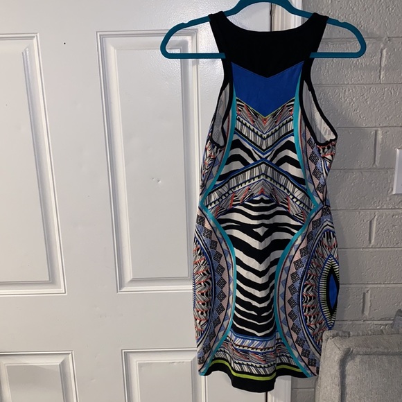 Express dress. - Picture 3 of 3